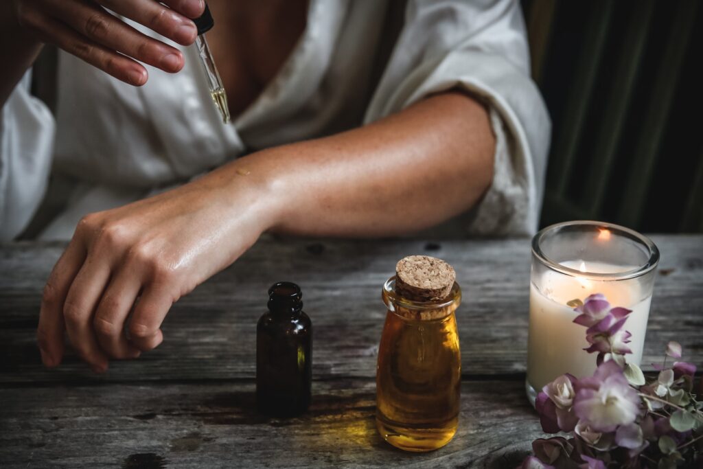 holistic healing with essential oil