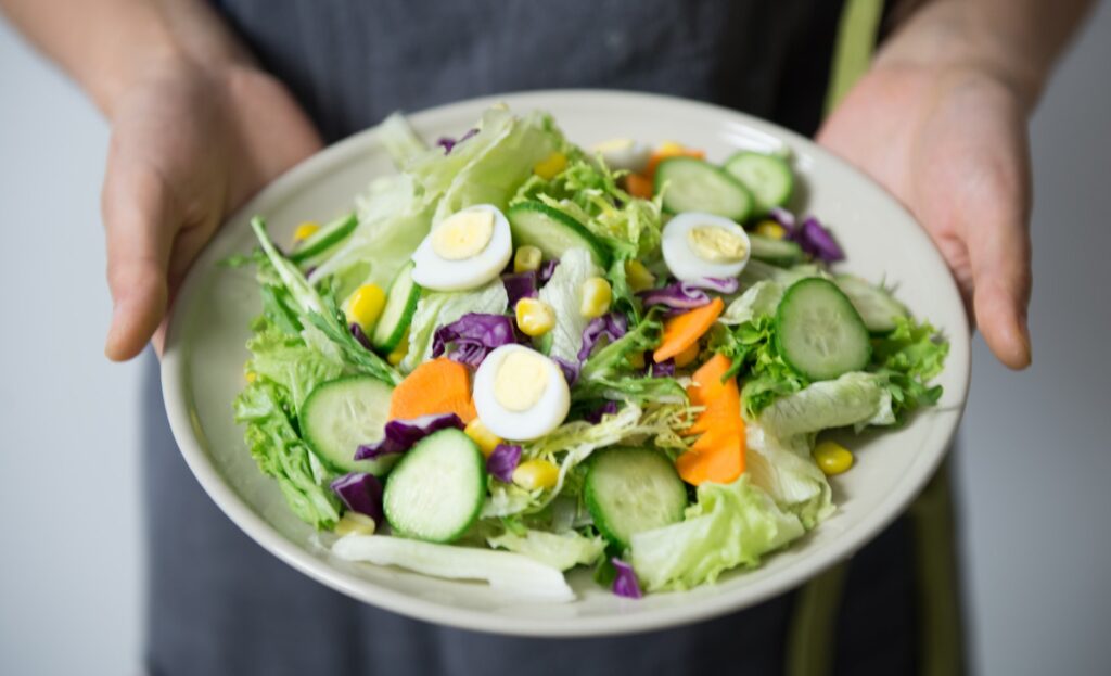Bowl of Vegetable Salad, is organic food better